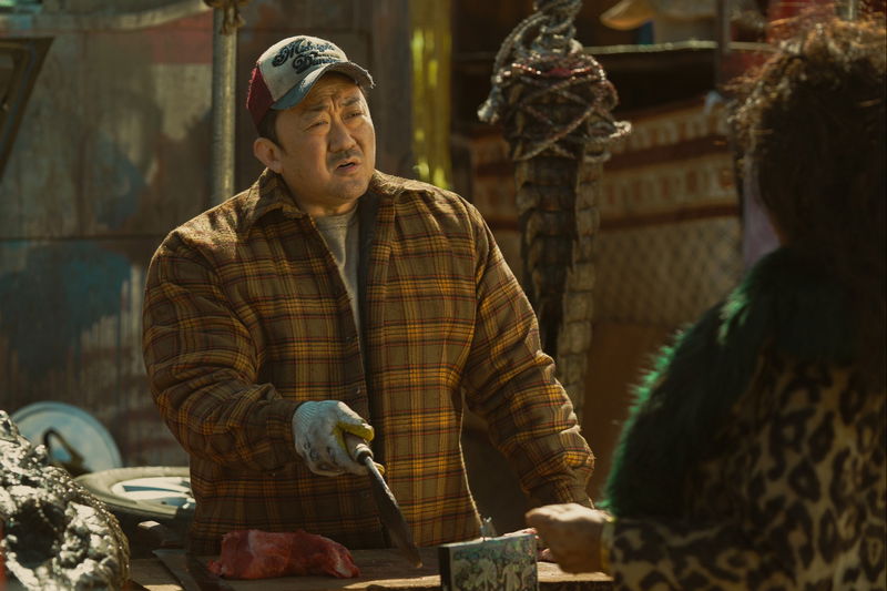 Still 'Badland Hunters' via Netflix/Cha Min-jung
