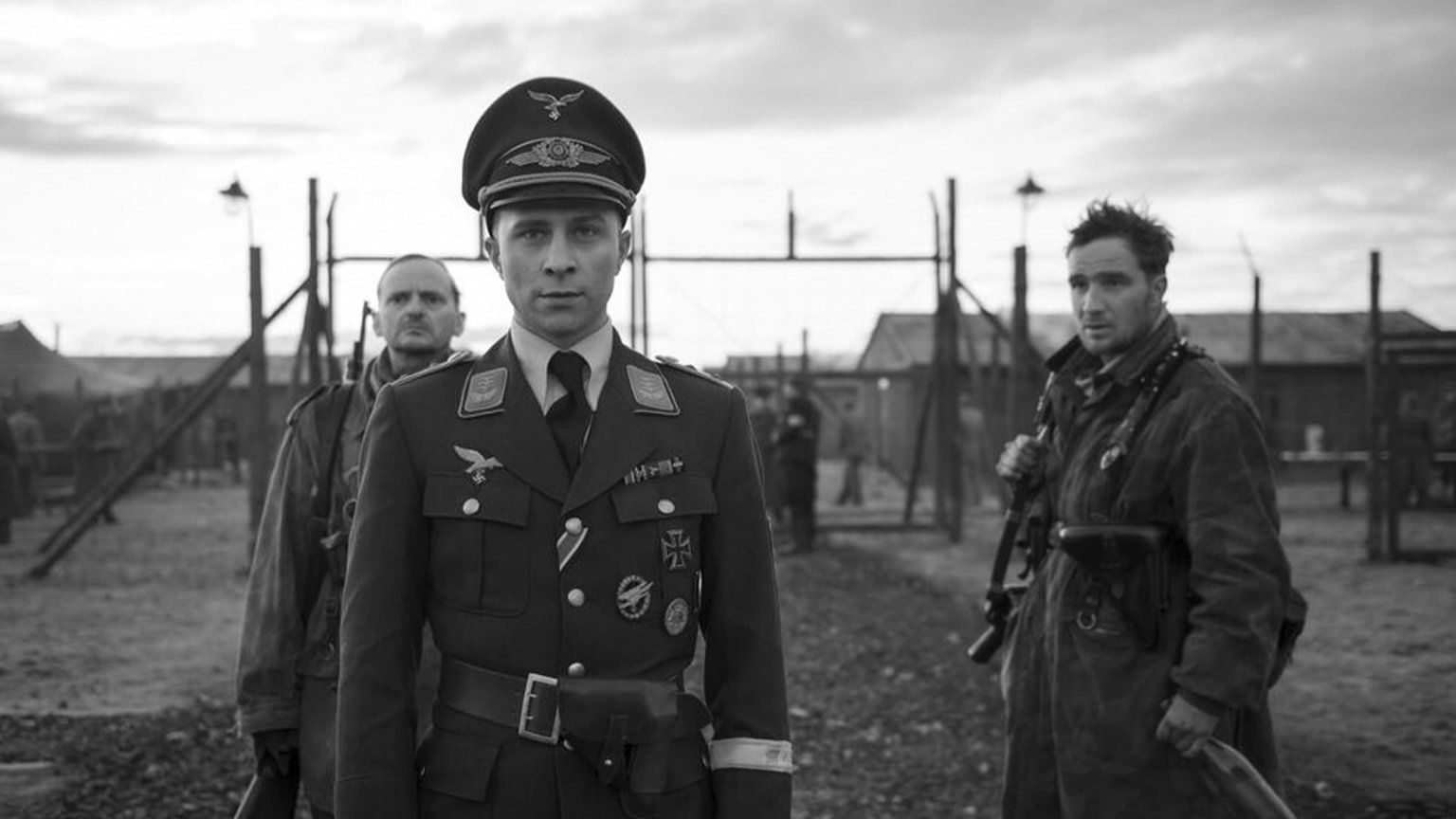 Morgenavond op tv: bizarre waargebeurde oorlogsfilm 'Der Hauptmann'