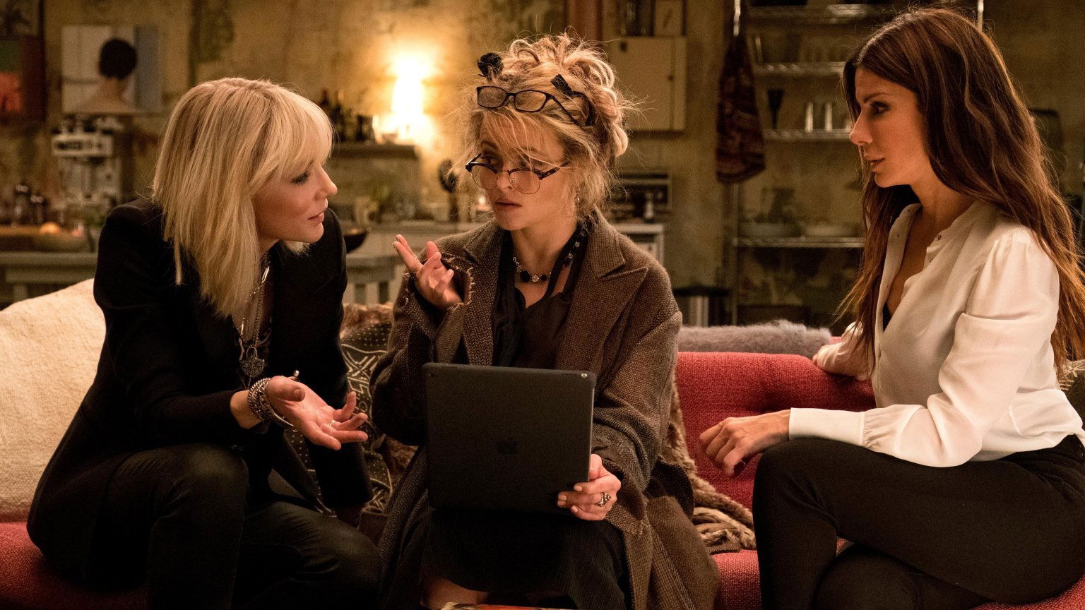 Steven Soderbergh presenteert nieuwe spionagethriller met Cate Blanchett en Michael Fassbender aan studio's