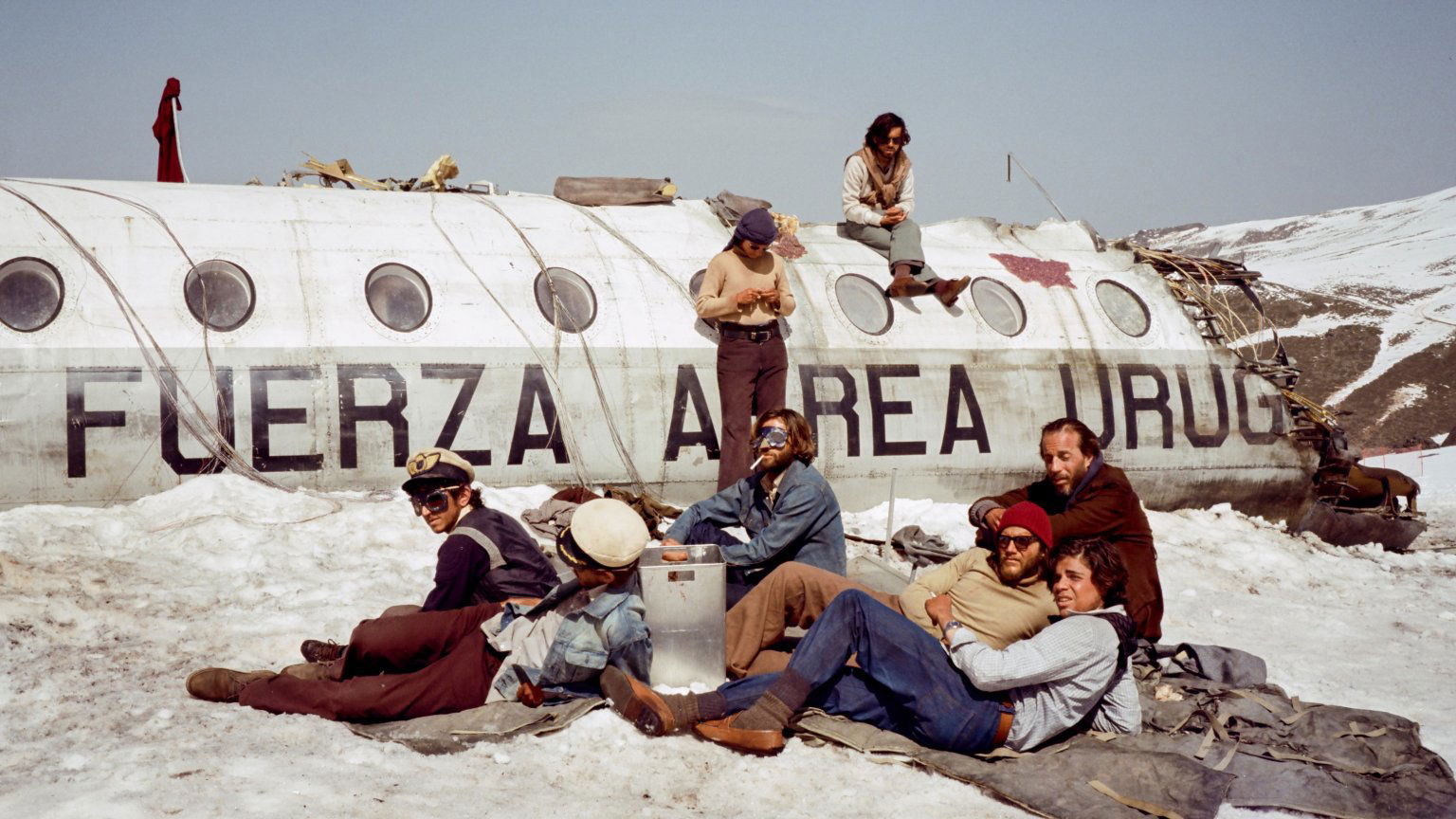 Na 'Society of the Snow' komt Netflix met docu waarin echte overlevers aan het woord komen