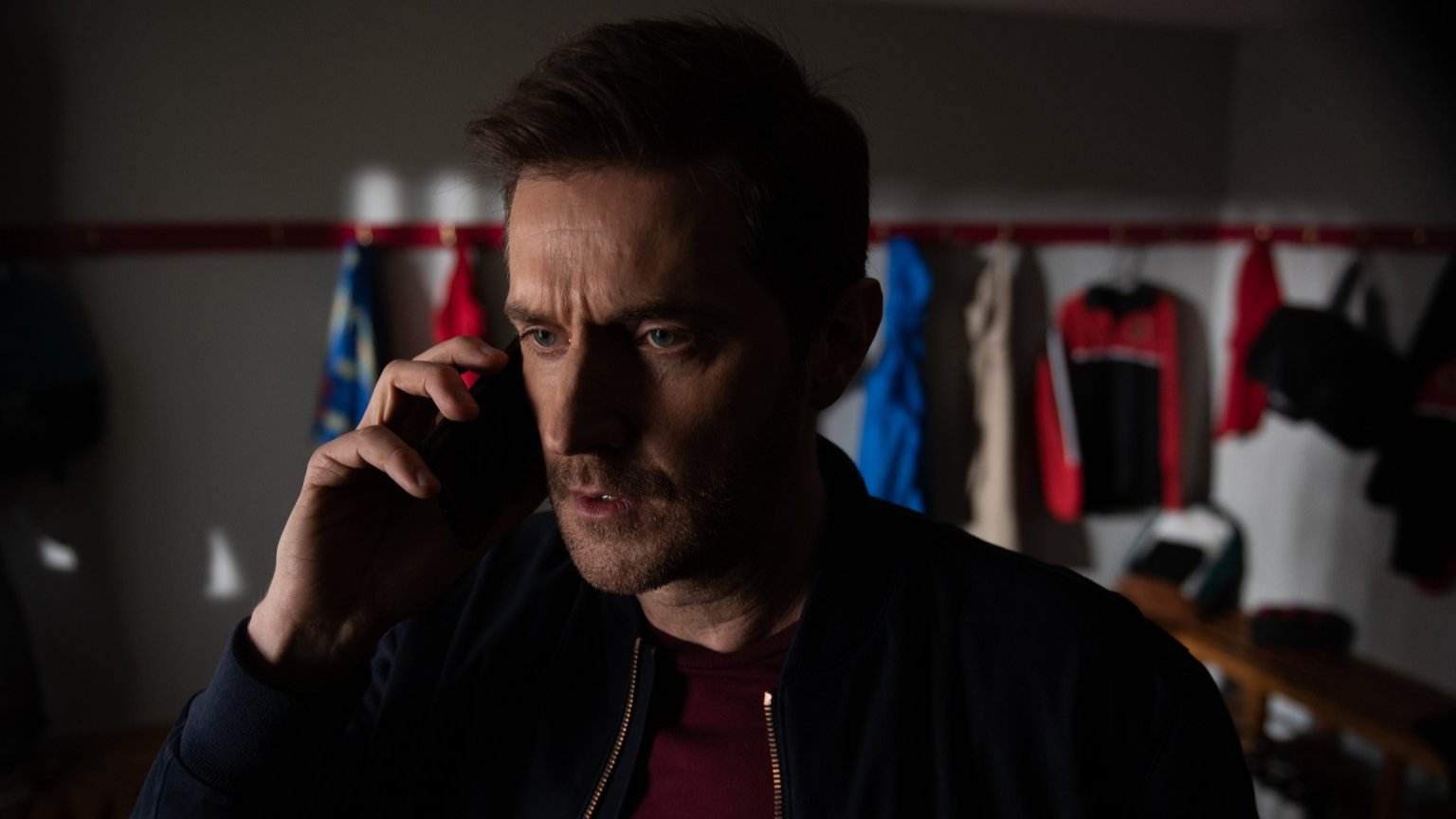 Miniserie 'met bizarre plotwendingen' schiet de Netflix top 10 binnen