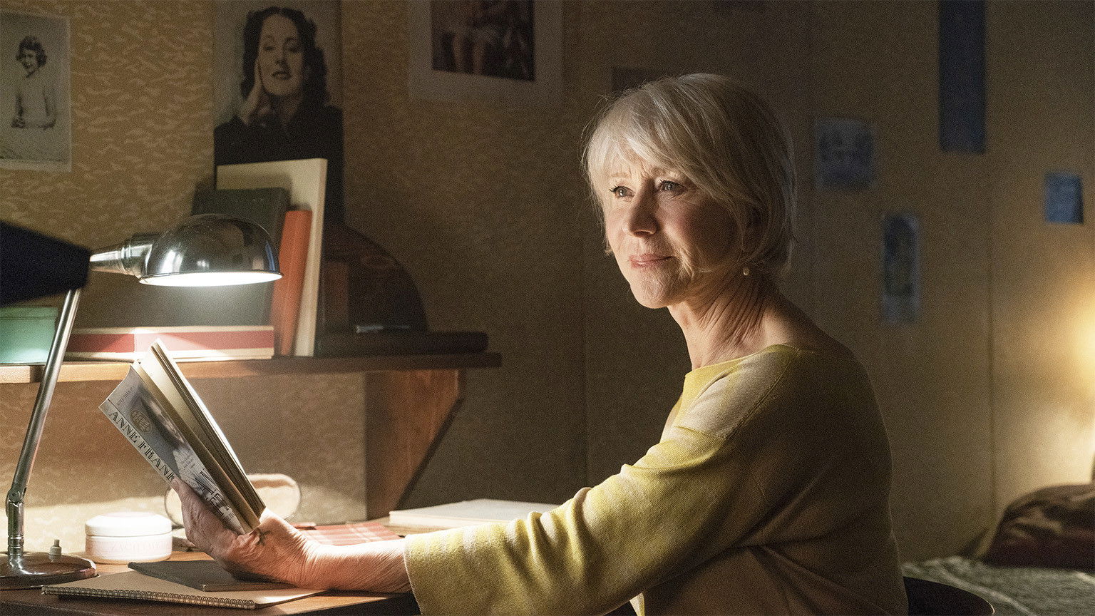 Oscarwinnares Helen Mirren te zien in trailer 'Anne Frank: Parallel Stories'