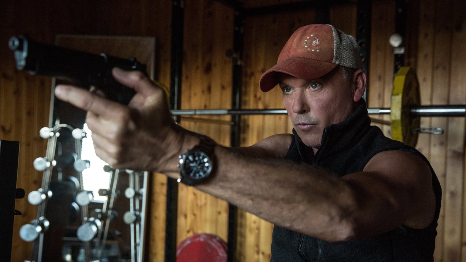 Actiethriller met Michael Keaton maakt onverwachte heropleving op Netflix: tweede week op rij in top 10