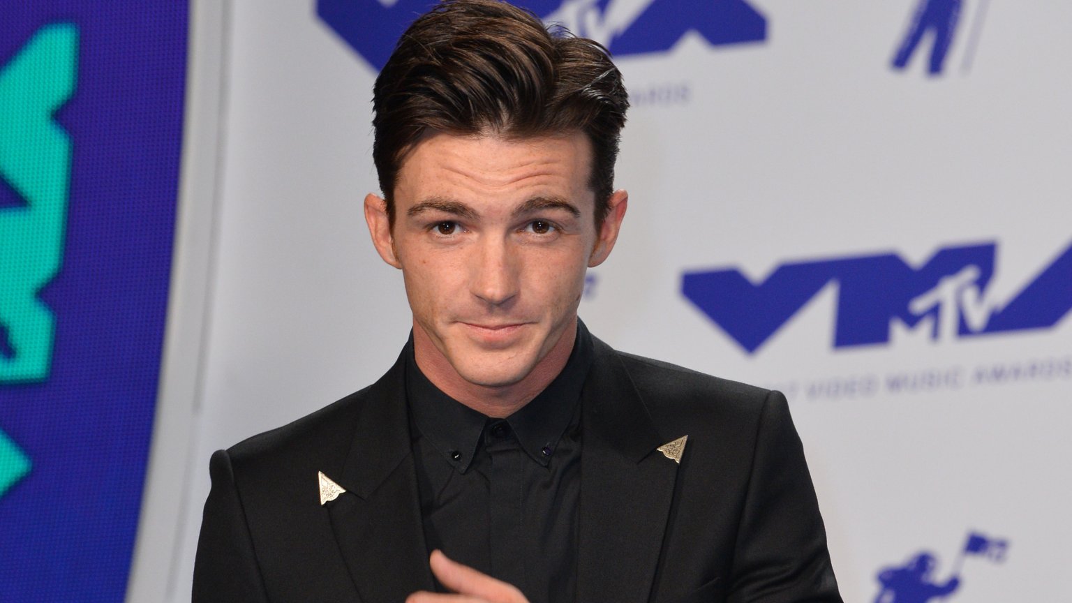 Acteur Drake Bell zegt seksueel misbruikt te zijn tijdens Nickelodeon-serie