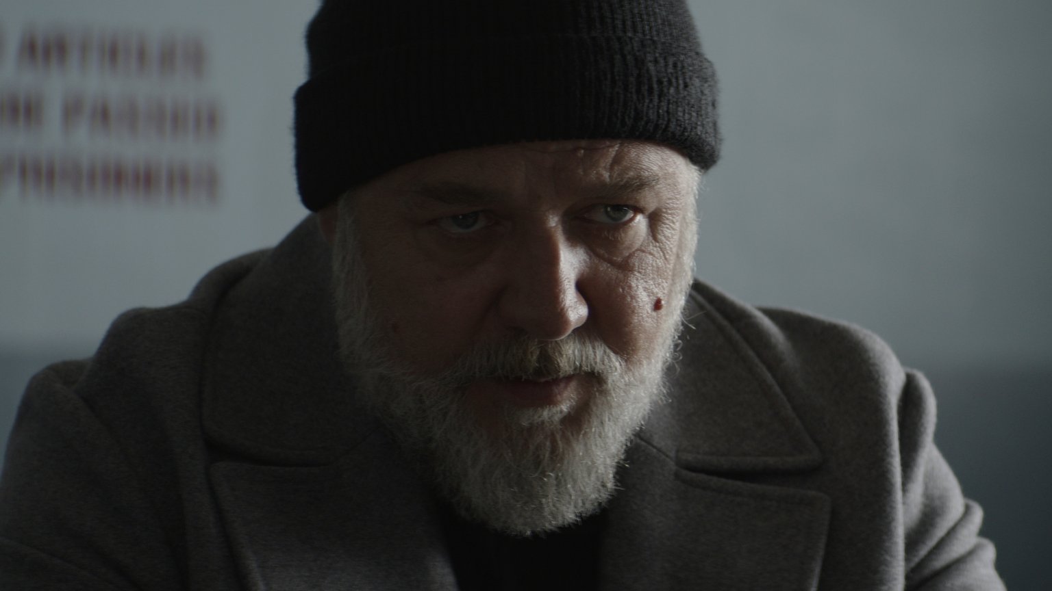 Gloednieuwe thriller met Russell Crowe vanaf vandaag te zien