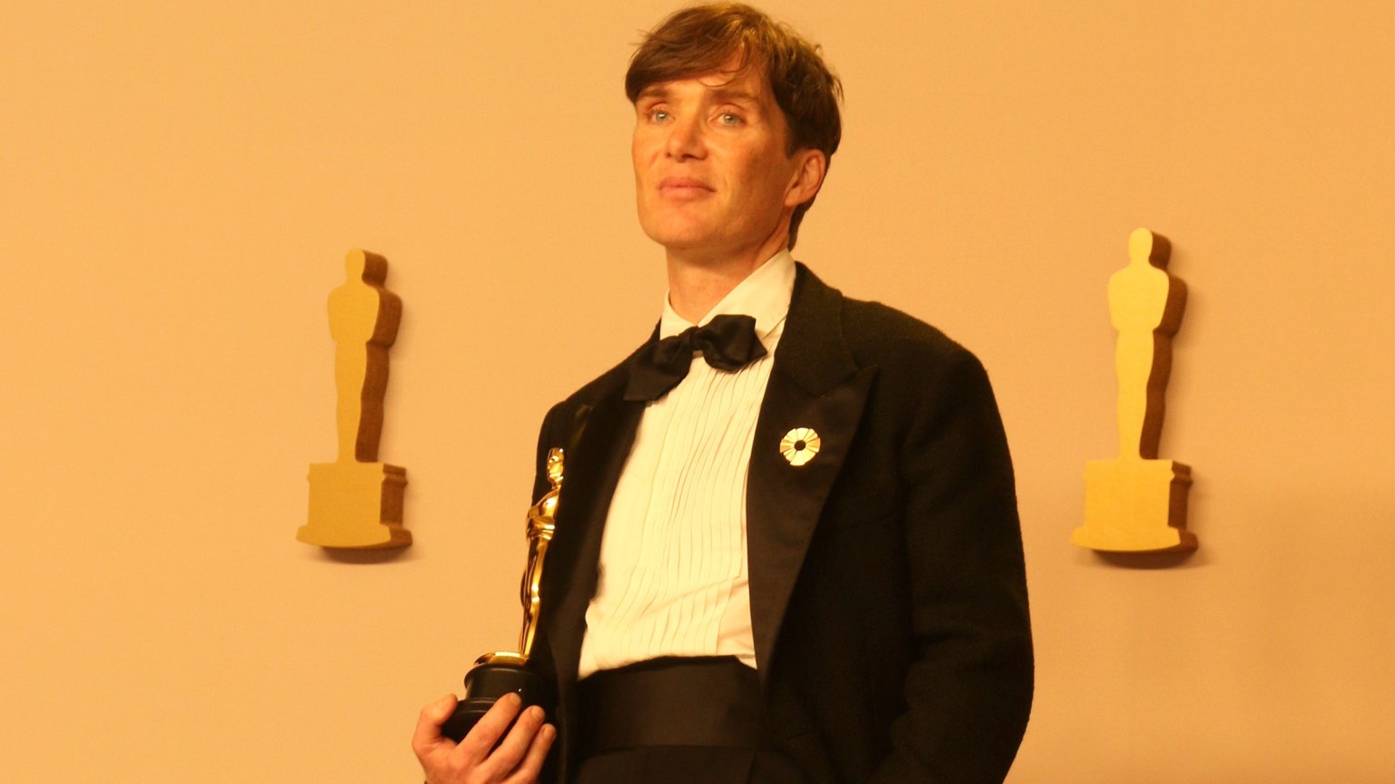 Oscarwinnende 'Oppenheimer'-acteur tekent voor nieuw filmproject over moordcomplot
