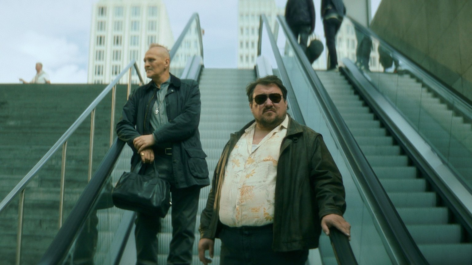 Veelbelovende nieuwe misdaadserie over grote bende-oorlog nu te zien op Netflix