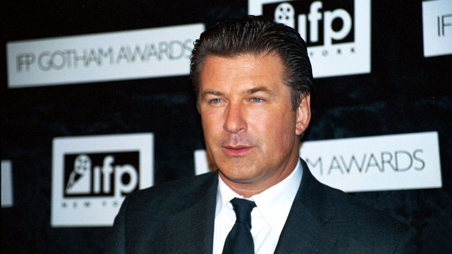 Nieuwe beschuldigingen aan adres van 'setschutter' Alec Baldwin: 'Hij kon zijn emoties niet beheersen'