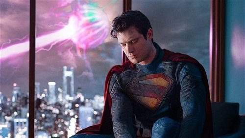 Eerste beeld van 'Superman' onthult David Corenswet als nieuwe Man of Steel