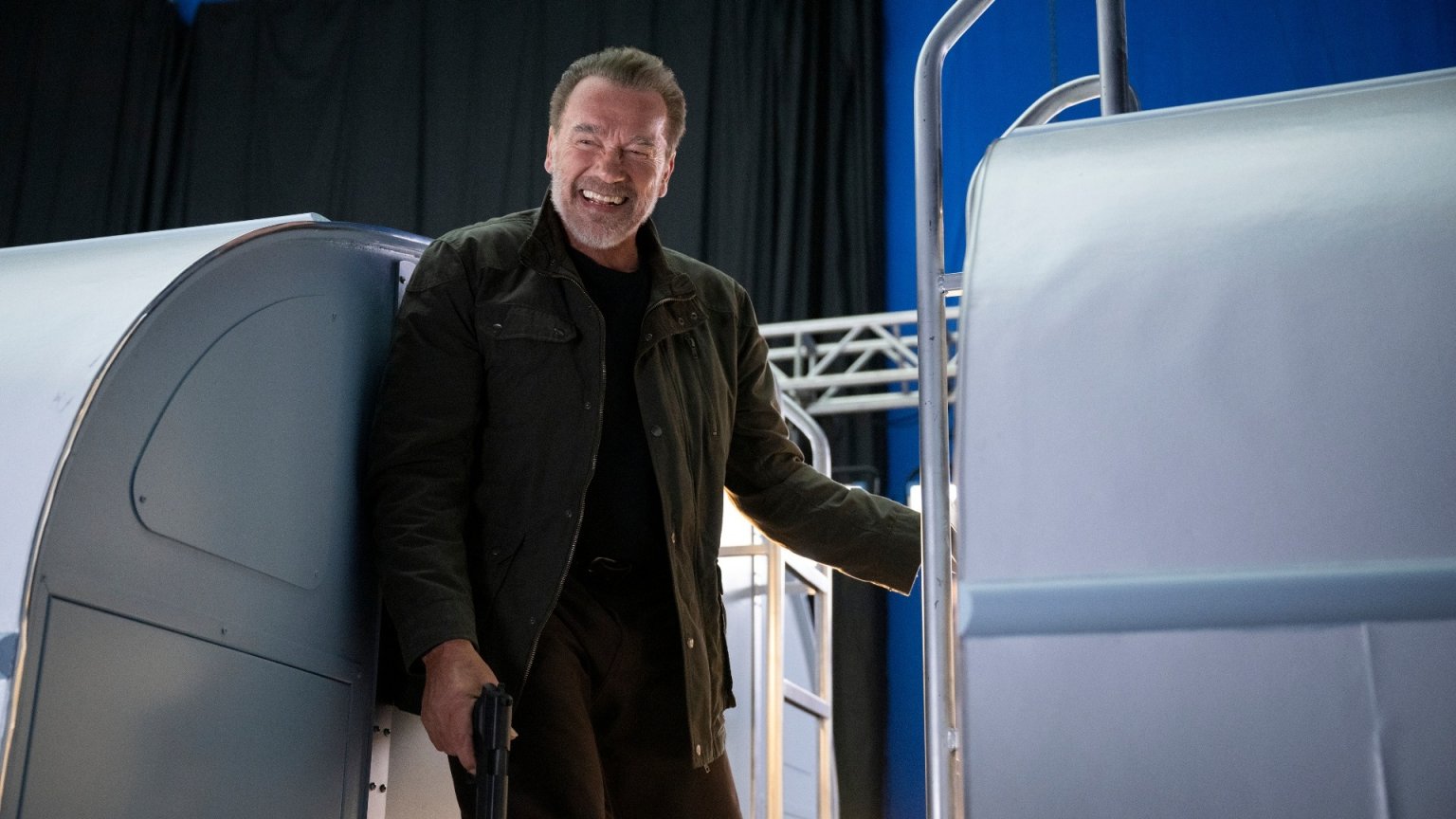Arnold Schwarzenegger komt met grote onthulling richting 'FUBAR' seizoen 2
