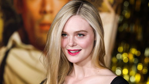 Elle Fanning in het vizier van makers nieuwe 'Predator'-film