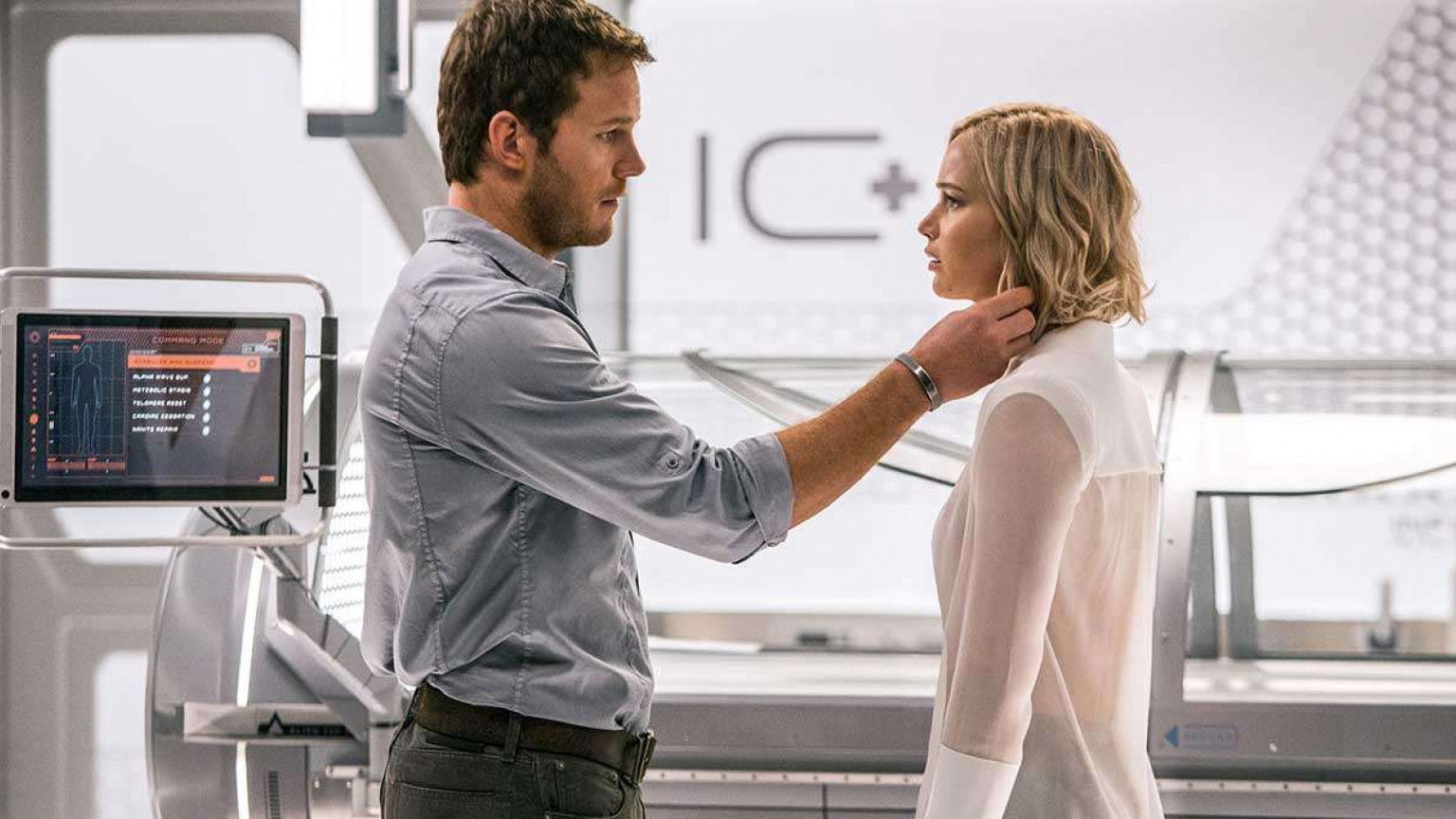 Recensie 'Passengers'
