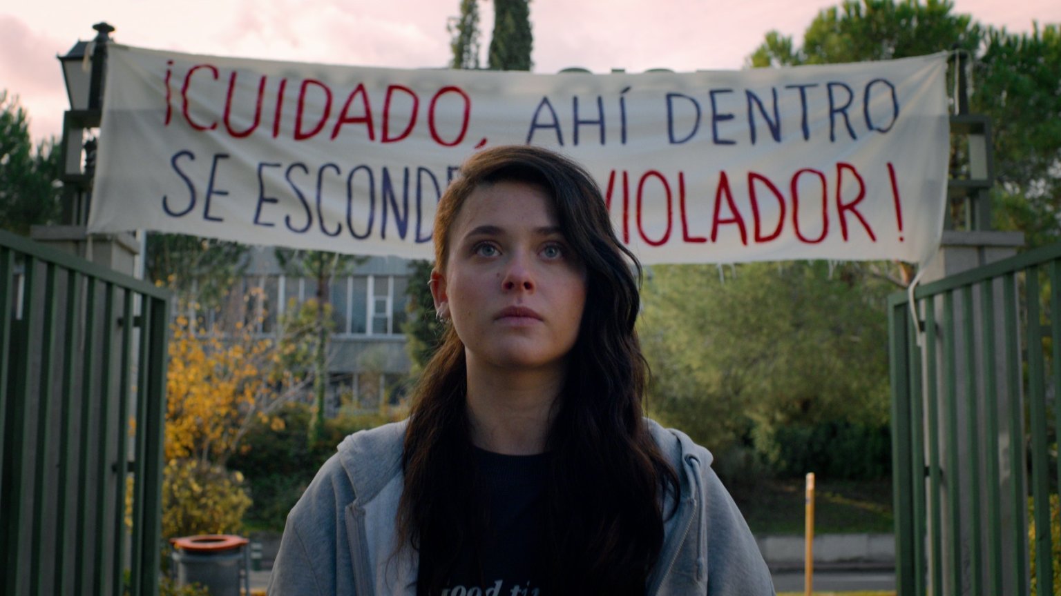 Klaar met 'Ni una más'? Bekijk ook deze 5 meeslepende Spaanse series op Netflix