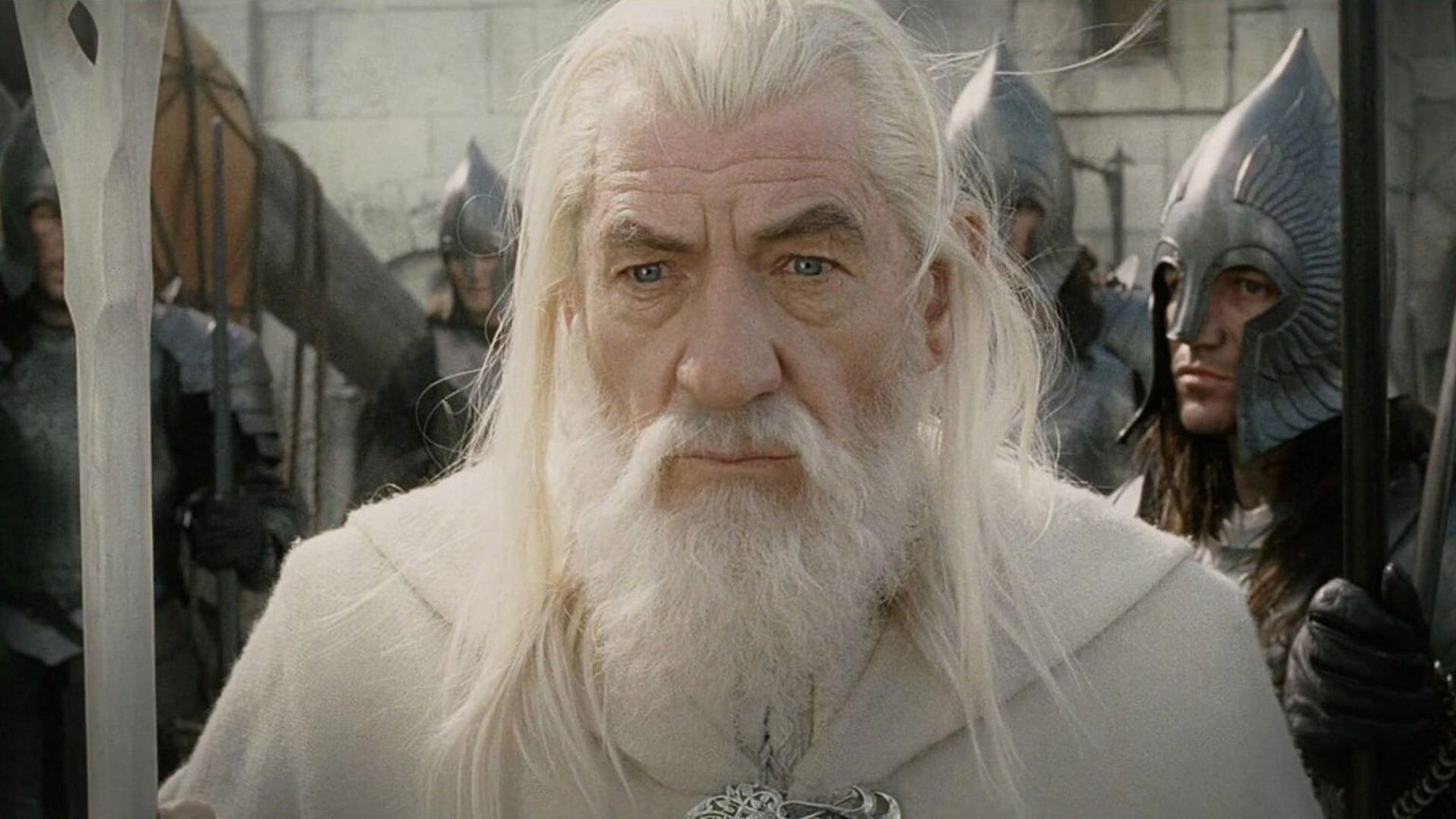 Gandalf-acteur Ian McKellen geeft update na val: herstel duurt toch langer