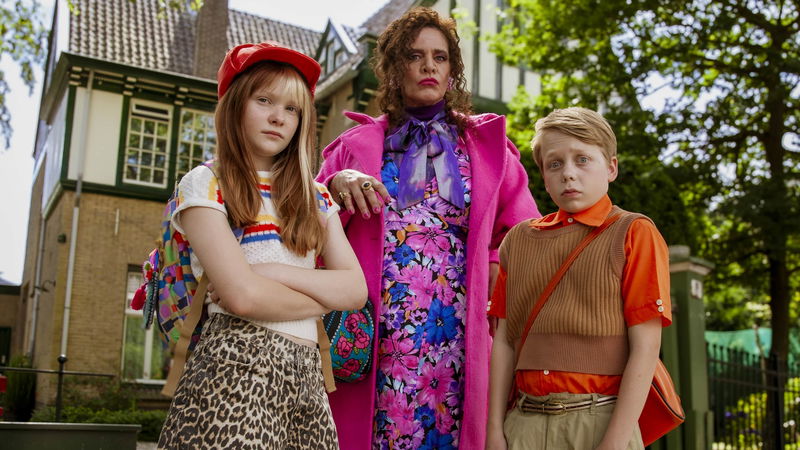 Still 'Juffrouw Pots' via Independent Films