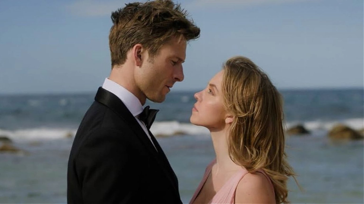 Kijkers verdeeld over romantische komedie op Netflix: 'Alle clichés van stal gehaald'