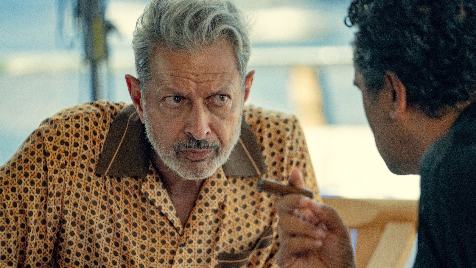 'KAOS' teaser: nieuwe Netflix-serie met Jeff Goldblum vanaf augustus te zien