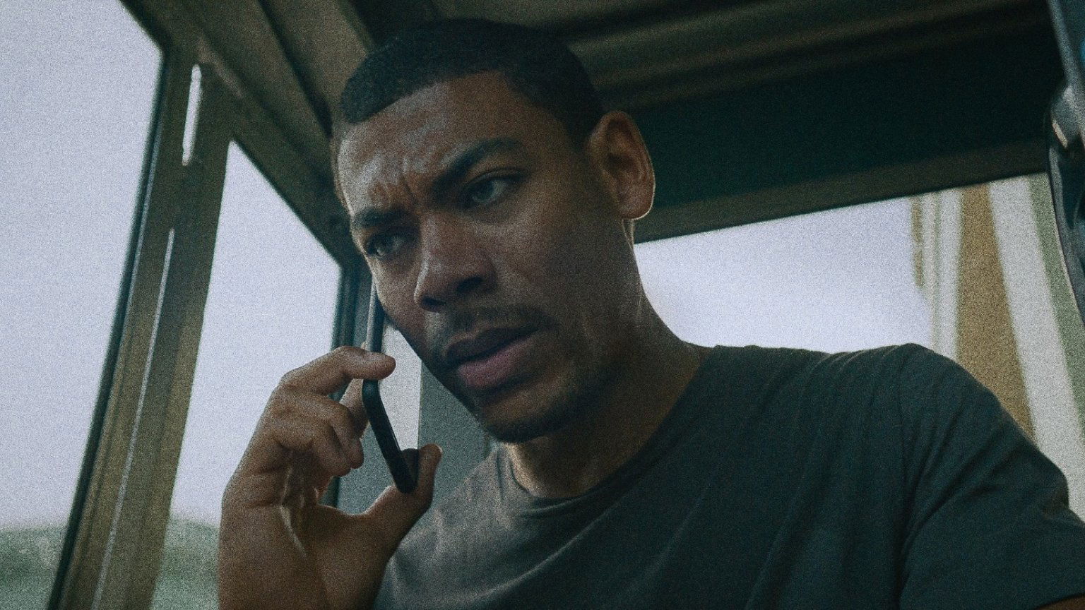 Nieuwe meeslepende thriller over corruptie in klein dorpje nu te zien op Netflix