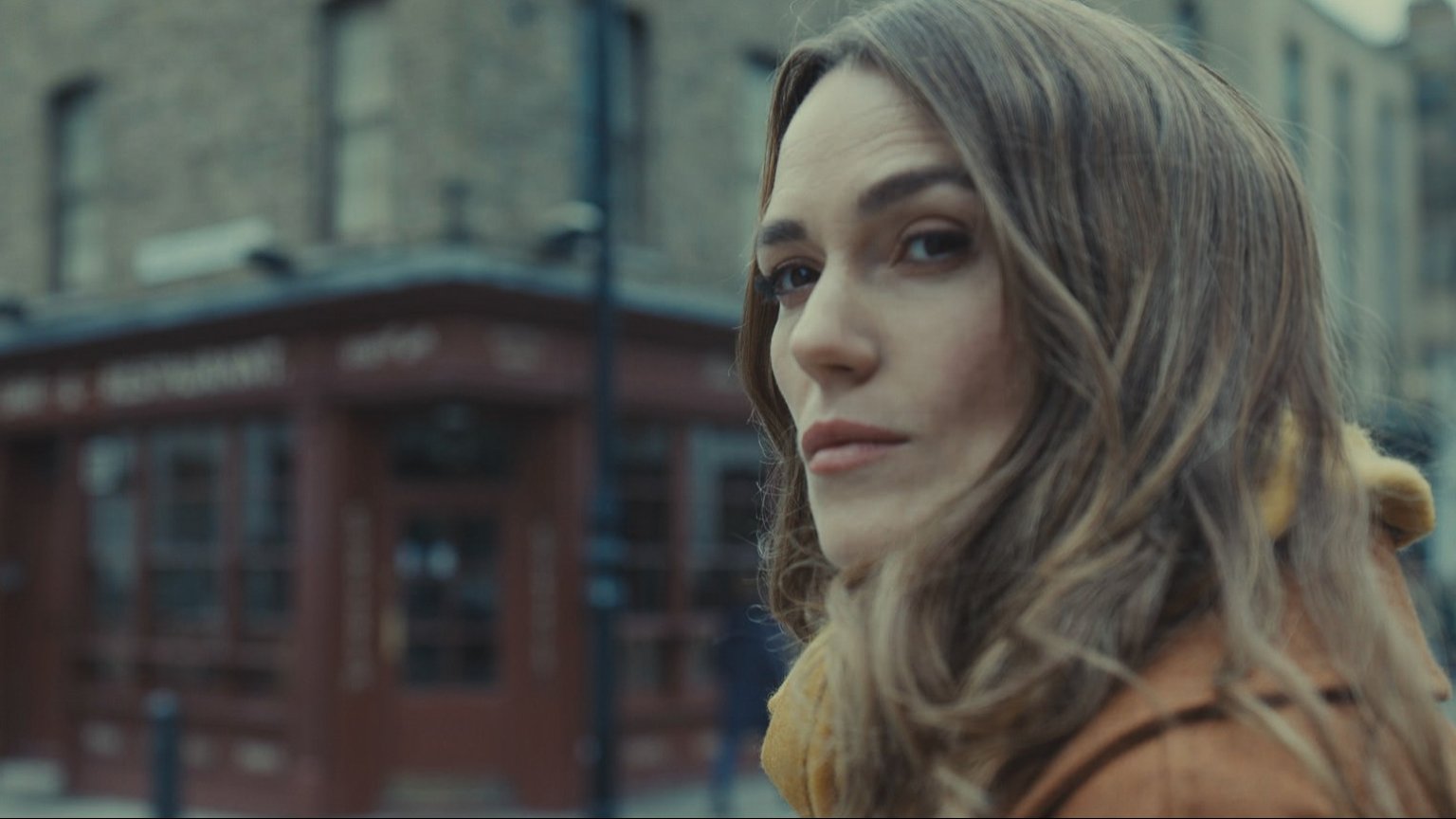 Keira Knightley is getuige van een moord in nieuwe thriller van Netflix