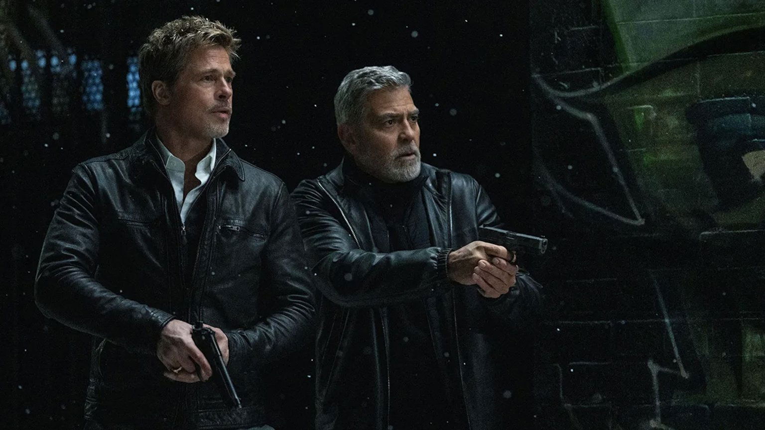 Gloednieuwe misdaadthriller met George Clooney en Brad Pitt vanaf vandaag te zien