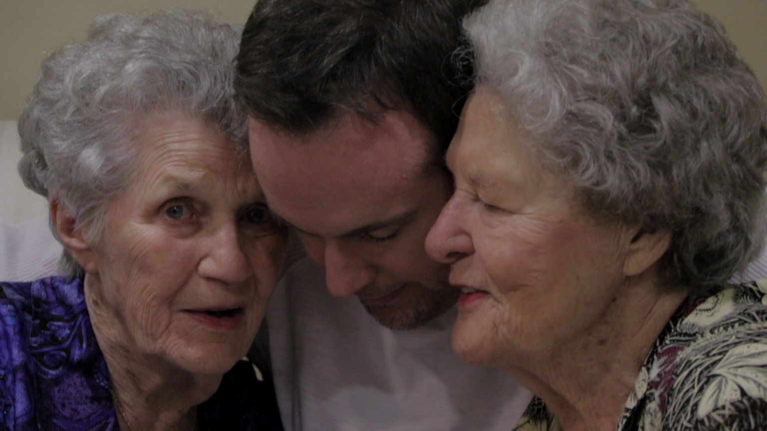 Intieme docu met megahoge score op Netflix zorgt voor tranen: 'Hartverscheurend'