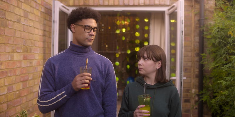 Still 'Heartstopper' via Netflix