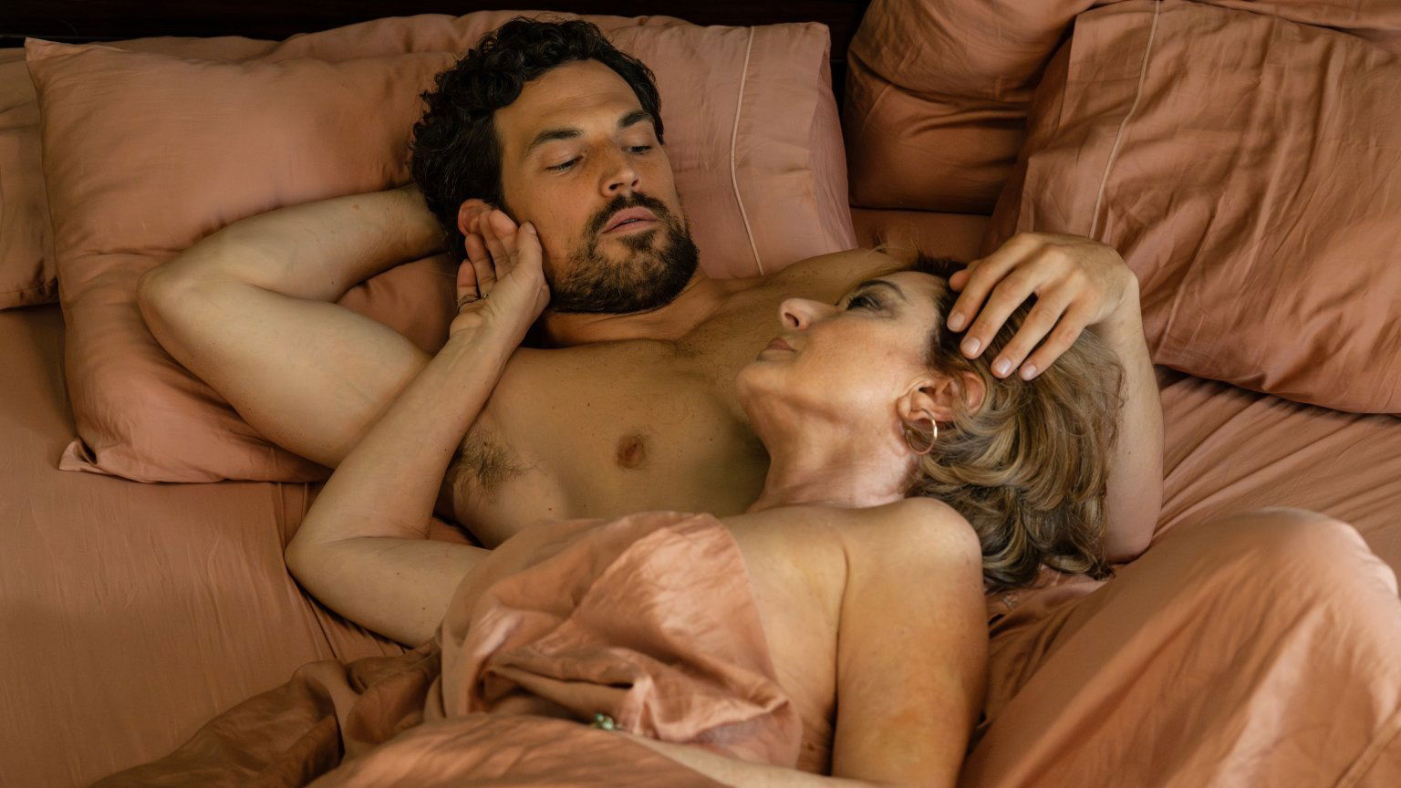 Nieuwe sensuele dramaserie trekt veel bekijks op Netflix