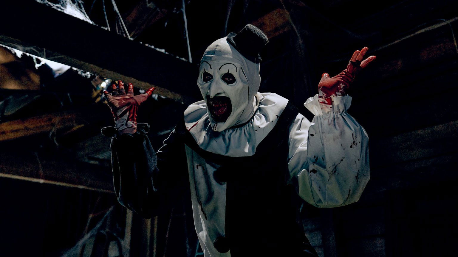 Interview: 'Terrifier 3'-ster David Howard Thornton werd misselijk tijdens opnames