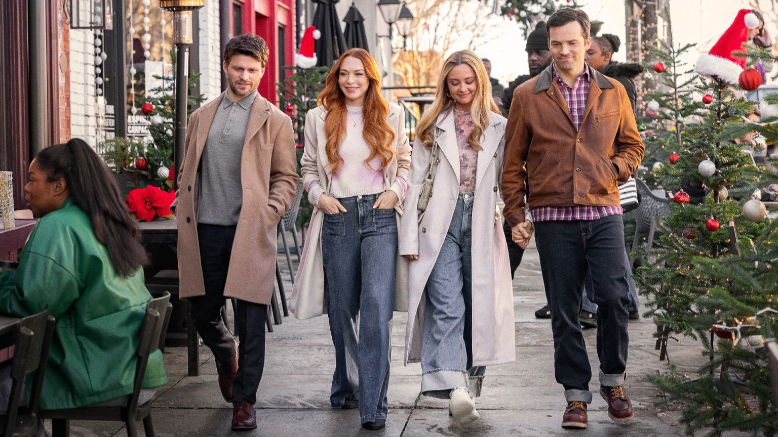 Lindsay Lohan moet kerst vieren met haar ex in de trailer van nieuwe Netflix-film 'Our Little Secret'
