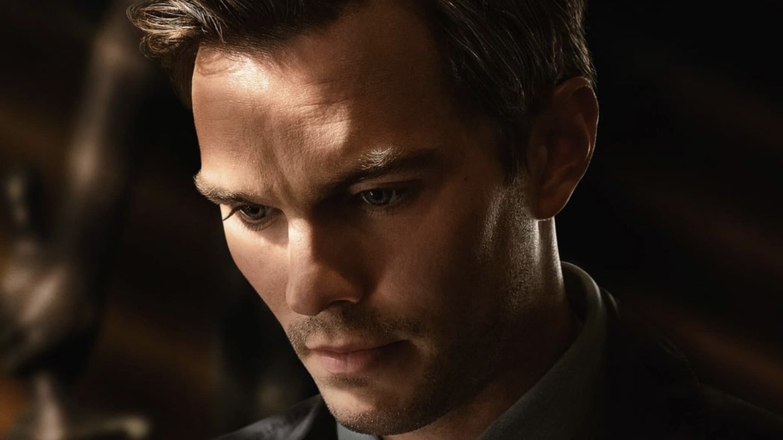 Warner Bros. geeft een kijkje achter de schermen bij Clint Eastwoods nieuwste film 'Juror #2'