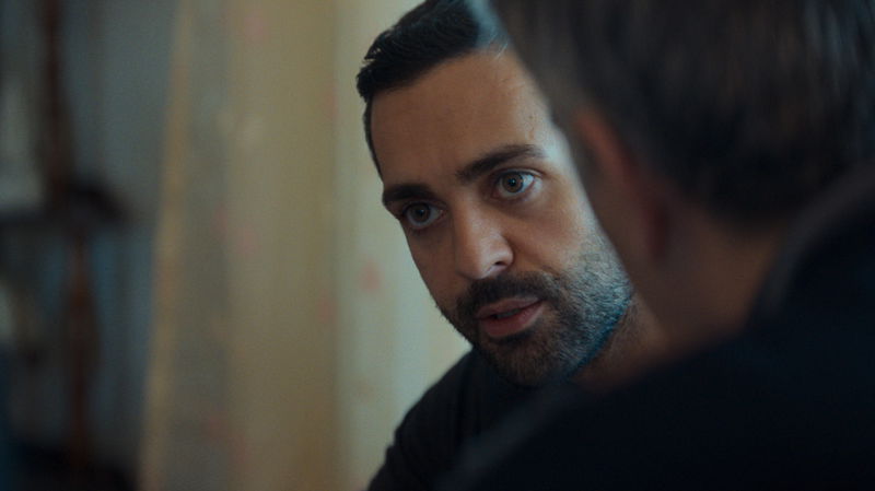 Afbeelding via Netflix / Faramarz Gosheh