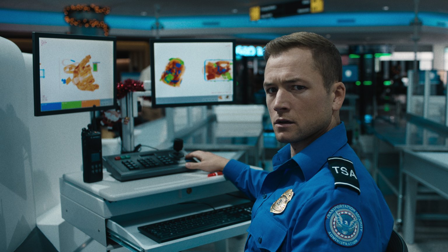 Nieuwe kerstthriller scoort de pannen van het dak op Netflix met 42 miljoen kijkers