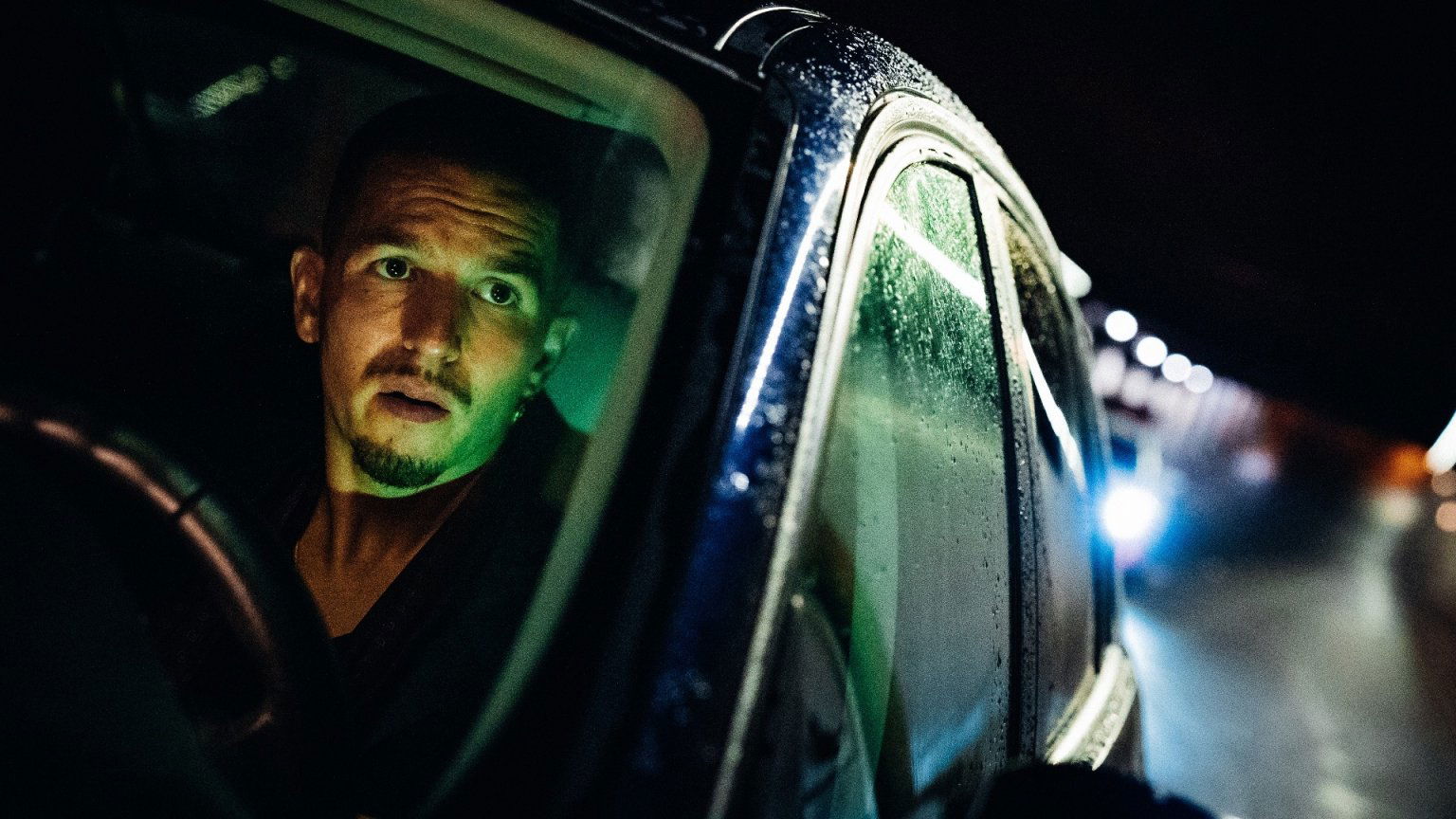 Trailer van vervolg op 'Patser' onthuld: Matteo Simoni en Pommelien Thijs volgend jaar te zien in 'Patsers'