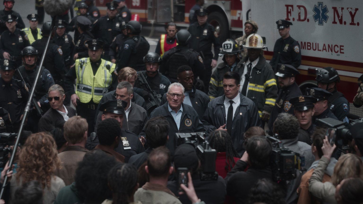 Netflix deelt de teaser van politieke thrillerserie met Robert de Niro
