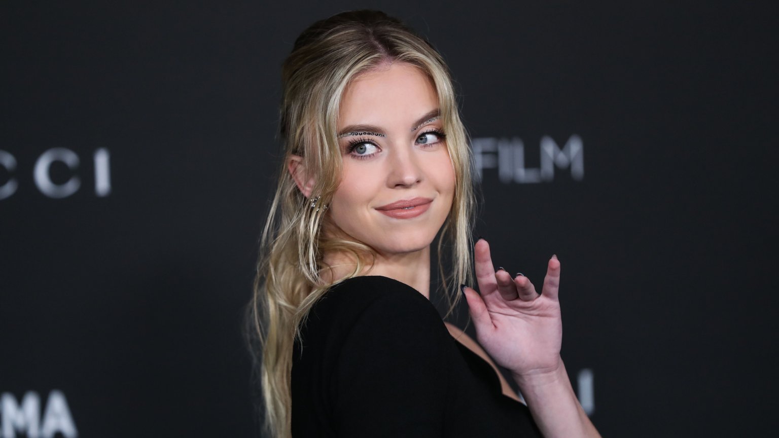 Opnames verfilming spannende bestseller met Sydney Sweeney en Amanda Seyfried in hoofdrol van start