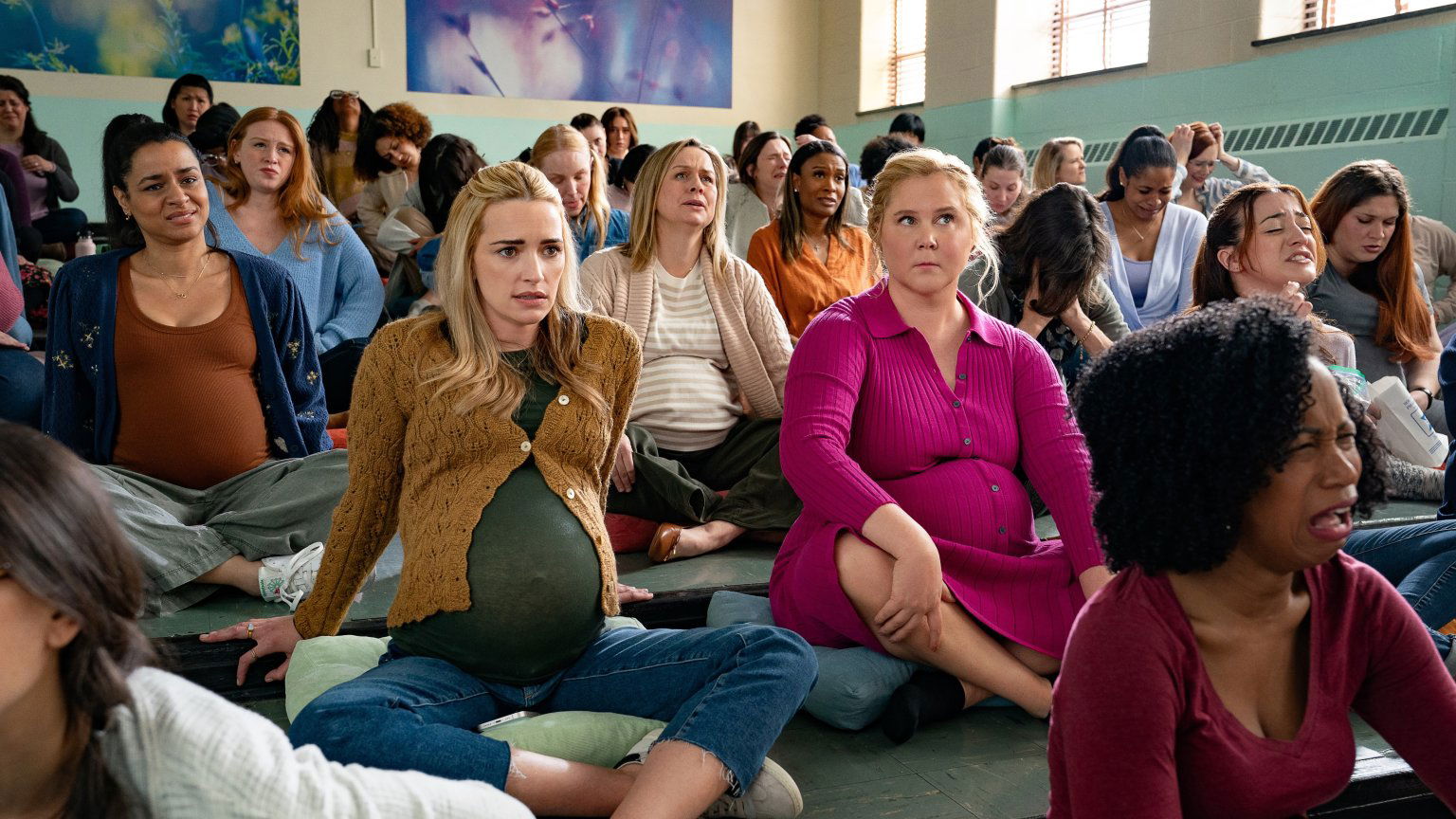 Netflix deelt trailer en releasedatum van nieuwe komedie 'Kinda Pregnant'