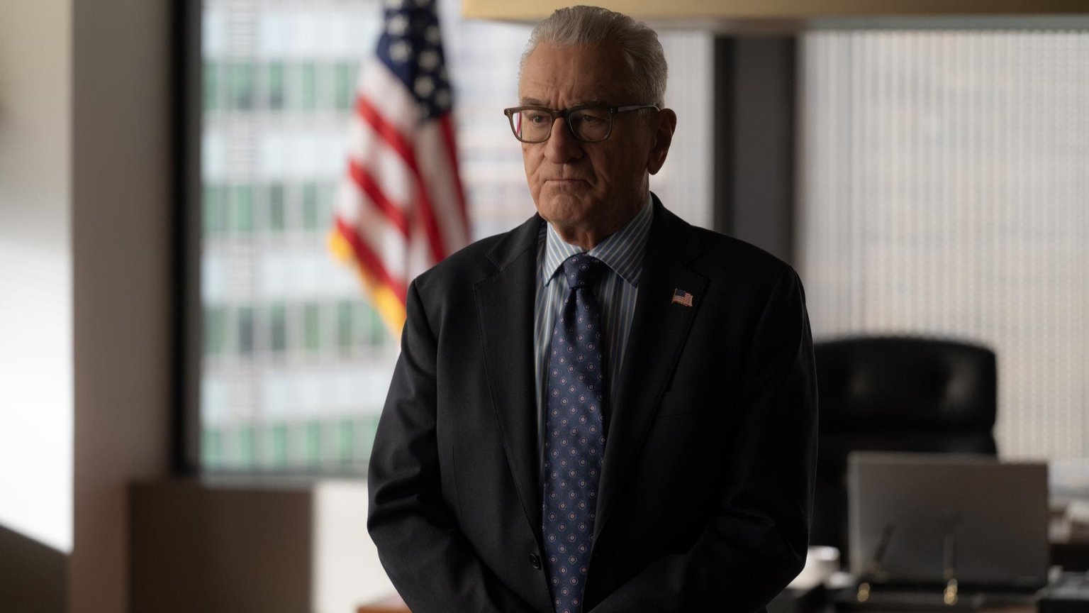Netflix onthult de spannende trailer van nieuwe politieke thrillerserie met Robert De Niro