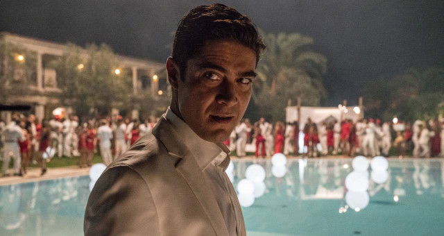 Recensie 'Loro'