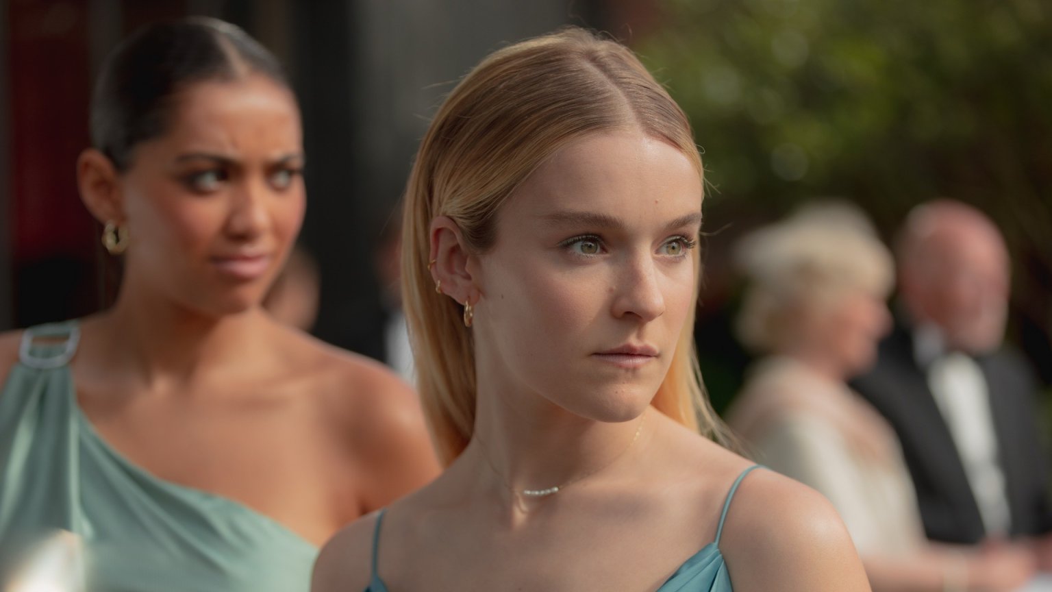 Vlaamse hitserie 'Knokke Off' zeker van derde seizoen op Netflix