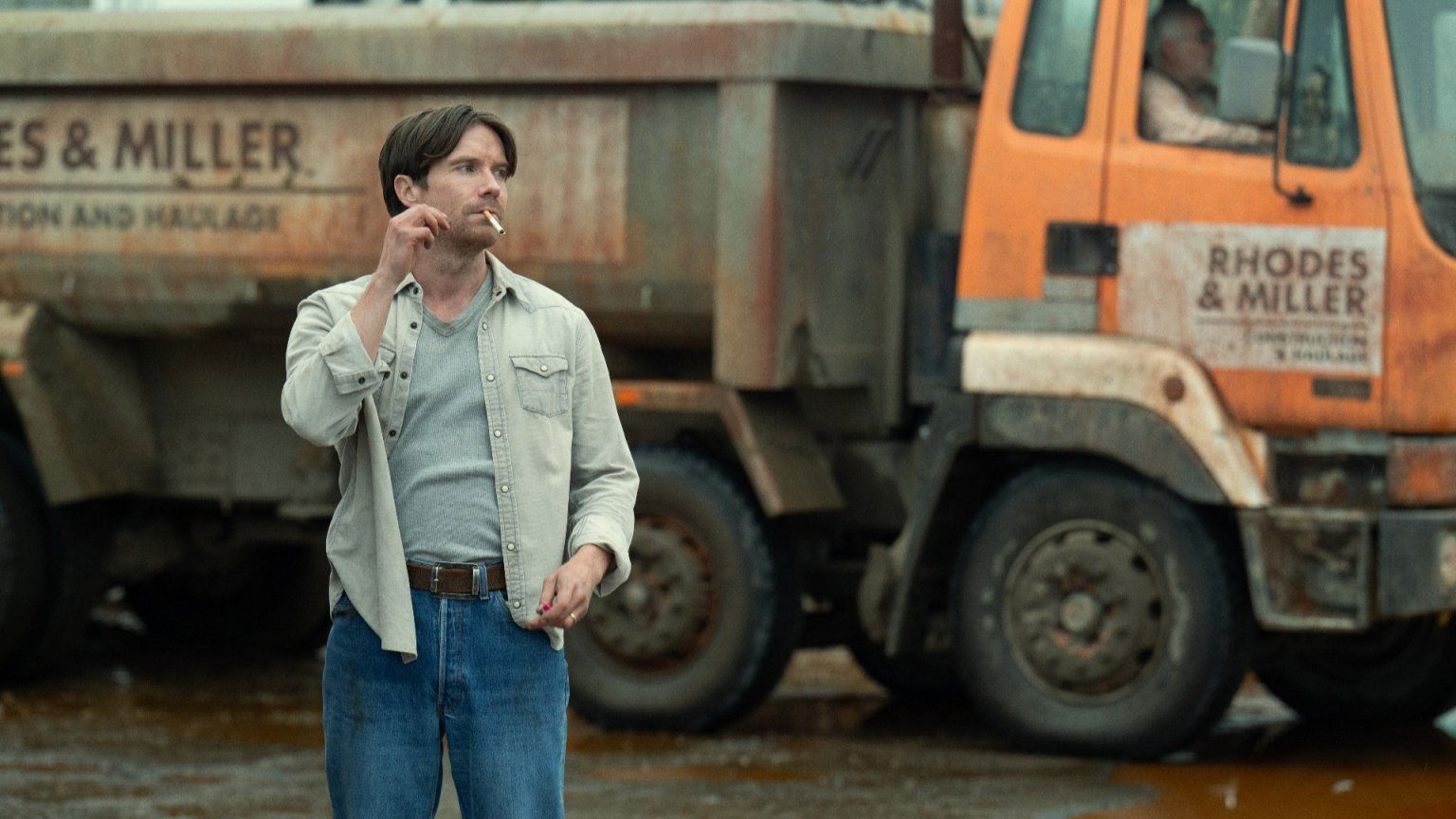 'Toxic Town' op Netflix: alles over de nieuwe waargebeurde Britse serie