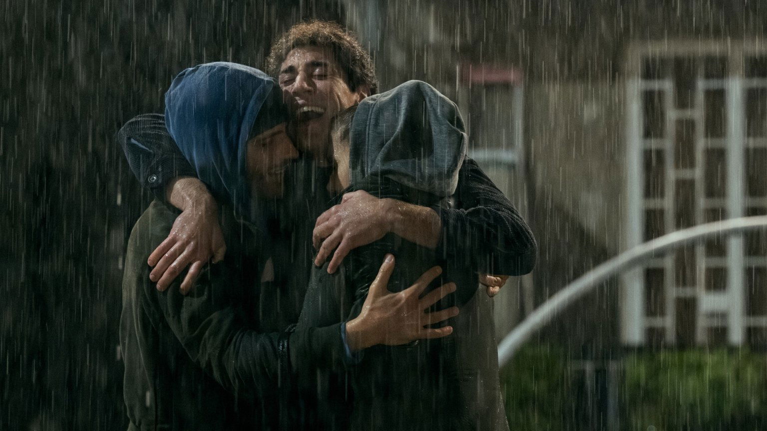Ontroerende nieuwe Netflix-serie emotioneert kijkers: 'Zindert nog lang na'