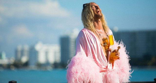 Recensie 'The Beach Bum'