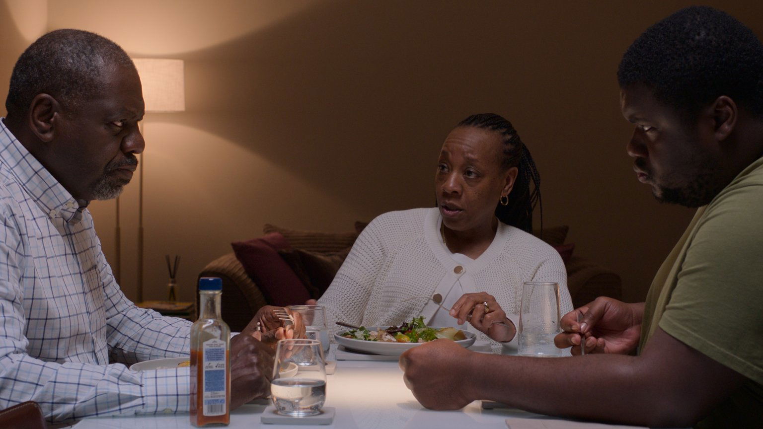 Recensie 'Hard Truths'