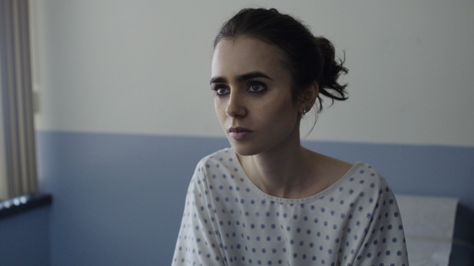 Netflix-kijkers gegrepen door heftig drama met Lily Collins: 'In de categorie verborgen parel'