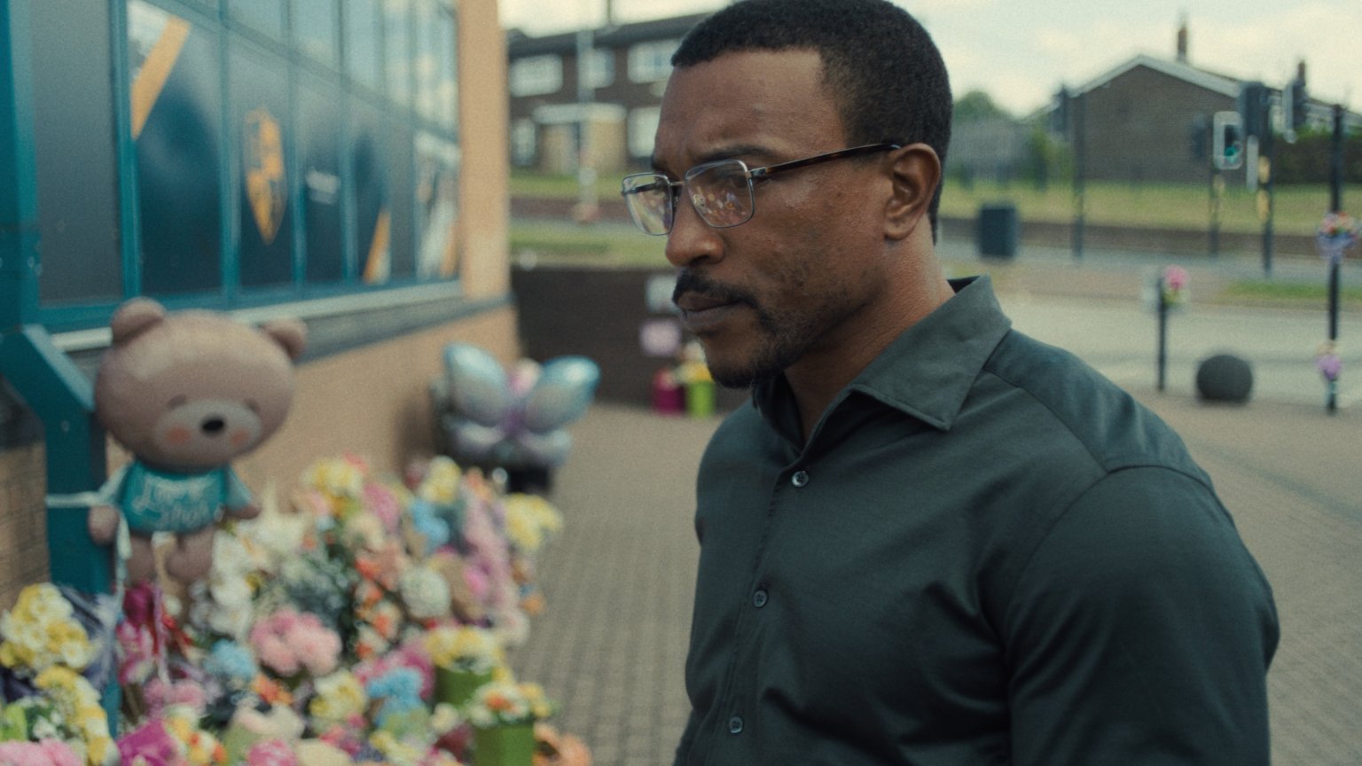 Netflix gaat achter de schermen bij geprezen miniserie 'Adolescence'