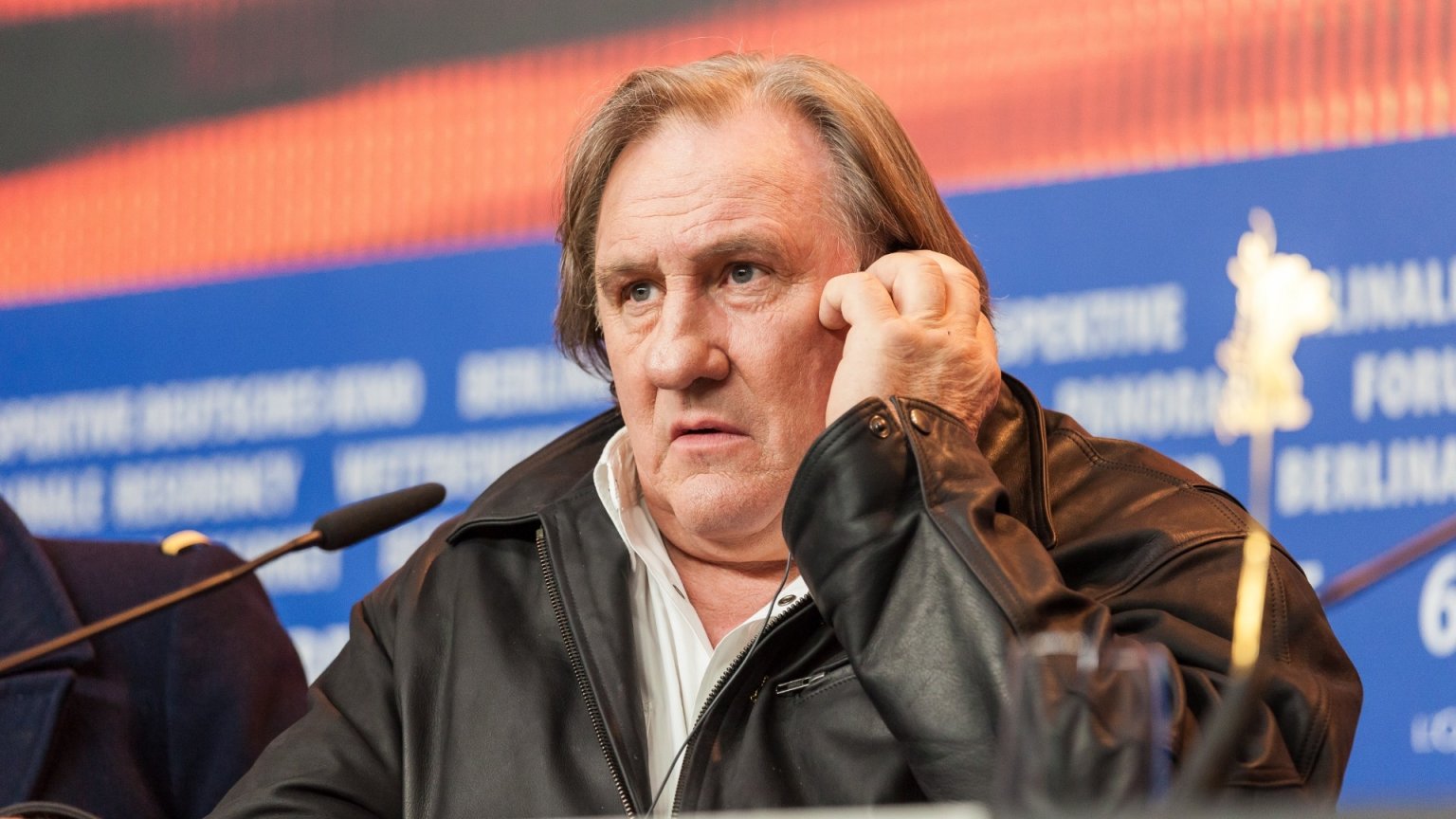 Proces tegen Franse steracteur Gérard Depardieu (76) begonnen