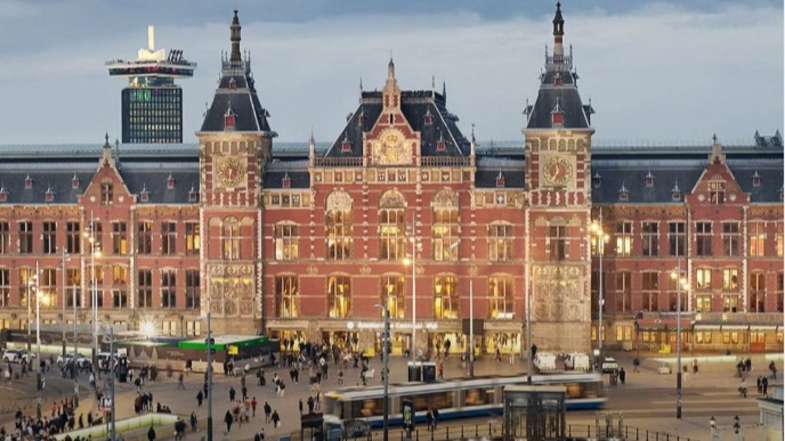 Nieuwe docuserie aangekondigd over treinstation Amsterdam Centraal
