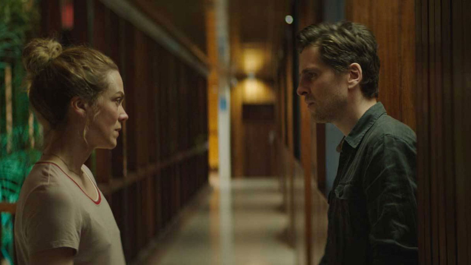Recensie 'Charter'