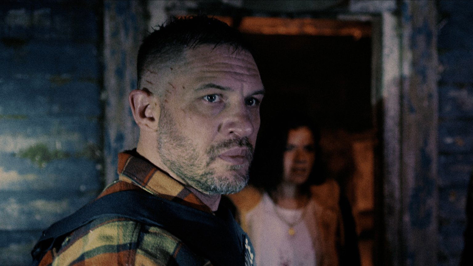 Netflix komt met de trailer van nieuwe misdaadthriller met Tom Hardy
