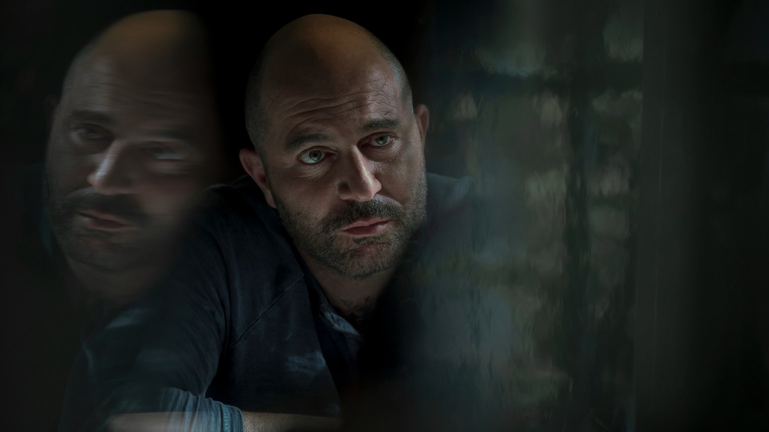Kijkers raden elkaar mysterieuze actieserie aan op Netflix: 'Eén van de beste'